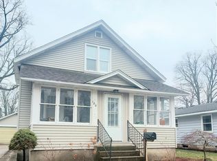 180 E 26th St, Holland, MI