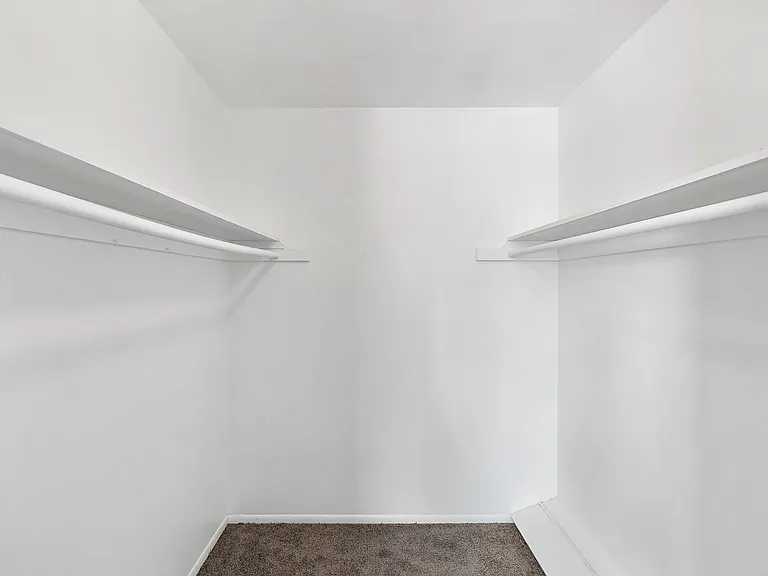 Groveland Apartment Partners (B)- Groveland Apartment Partners, LLC — Photo 32
