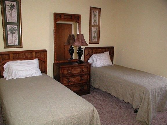 5th image of 120 Catalina Cir