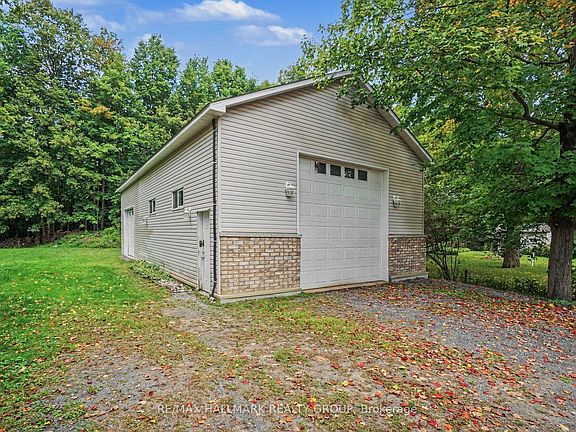 3rd image of 7273 Mitch Owens Rd