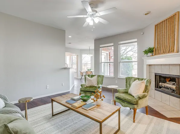 4901 Sailwind Dr, Fort Worth, TX 76135