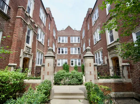 3040 W Wellington Ave, Chicago, IL