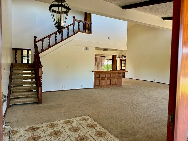 285 Crestview Ave — Photo 7