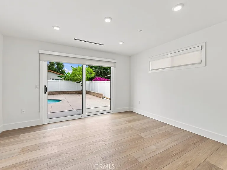 17511 Leafwood Ln — Photo 25