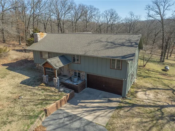 17506 Northridge Dr, Neosho, MO 64850