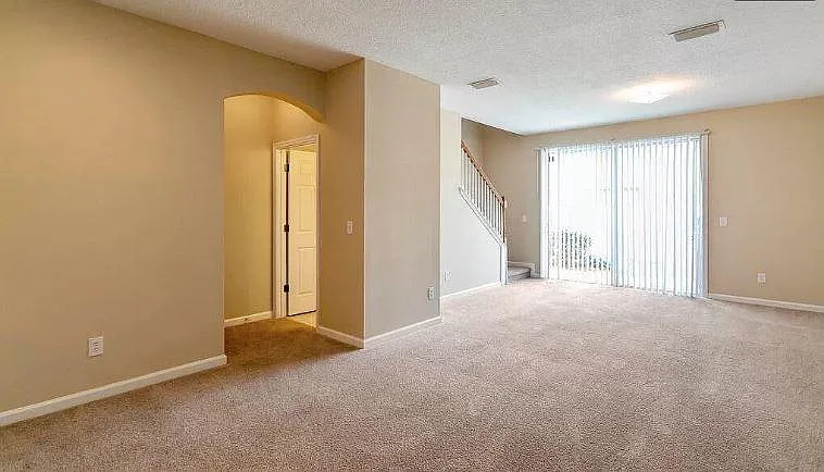 3568 Hartsfield Forest Cir — Photo 6