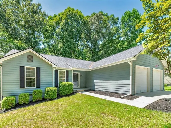 16 Lang Rd, Covington, GA 30014