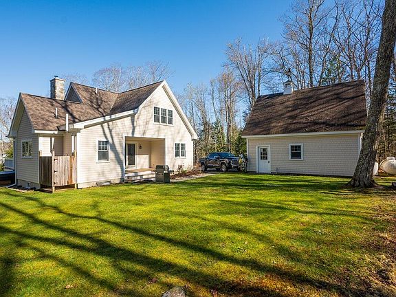 3rd image of 55 Pinkham Road
