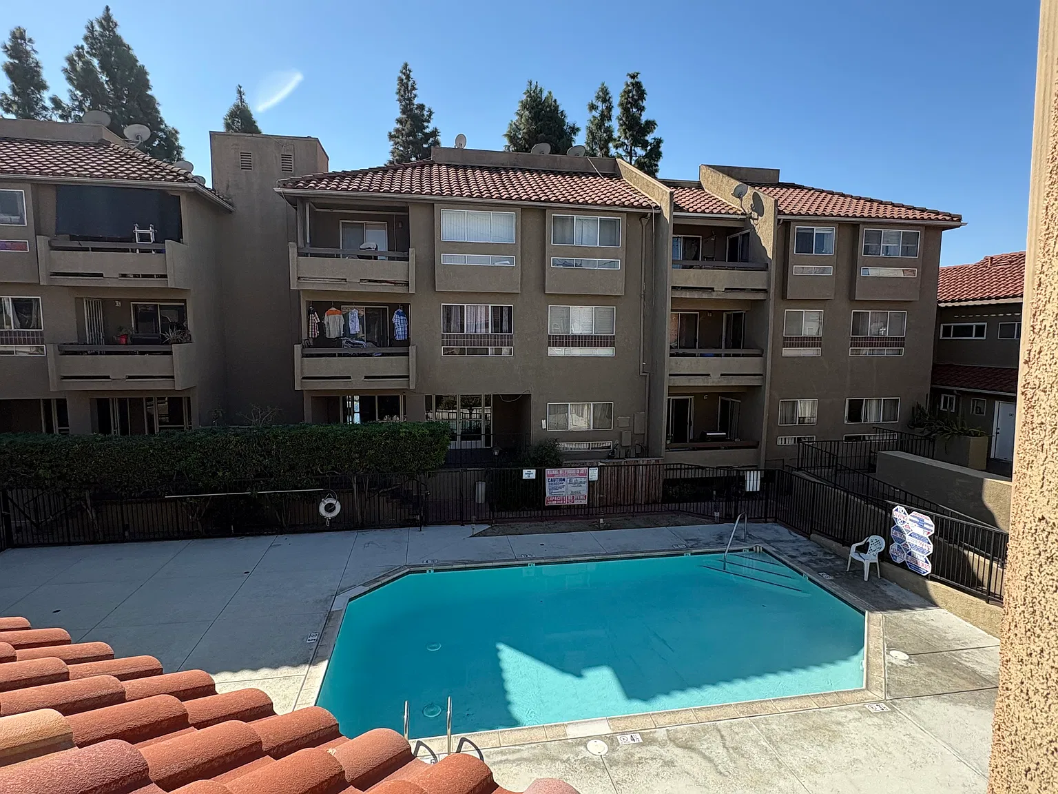 2 bed, $2,800 — Photo 1