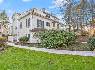 12 Cross Hwy #A, Westport, CT 06880