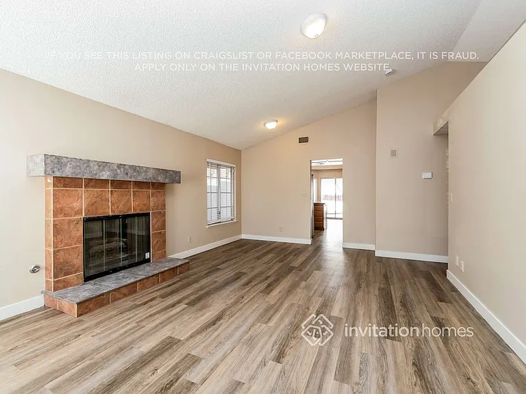 3213 Shoreheight St — Photo 5