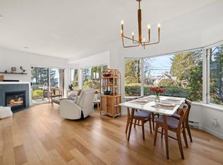 177 W 5th St #103, North Vancouver, BC