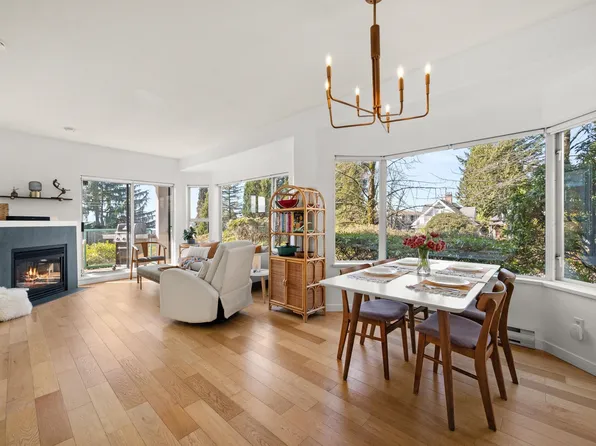 177 W 5th St #103, North Vancouver, BC V7M 1J6