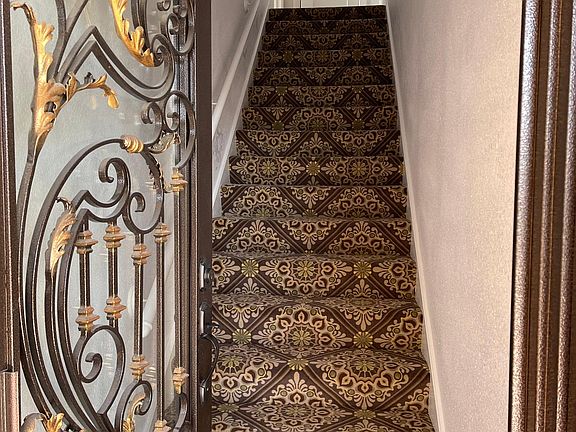 Stairs to the unit, private entrance.