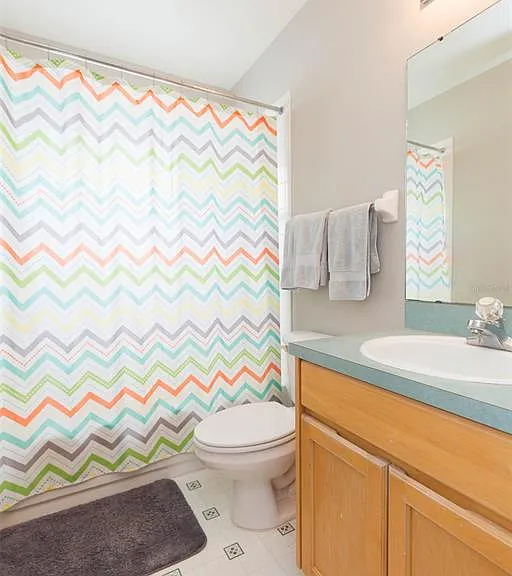 4550 Roundview Ct — Photo 25