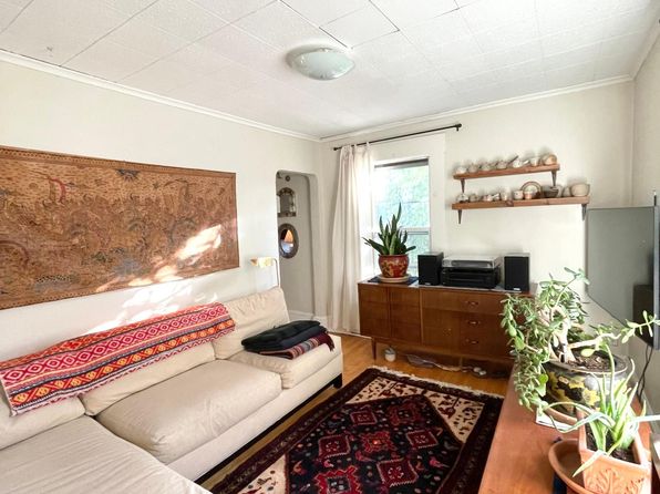 437 N Ingersoll St #2