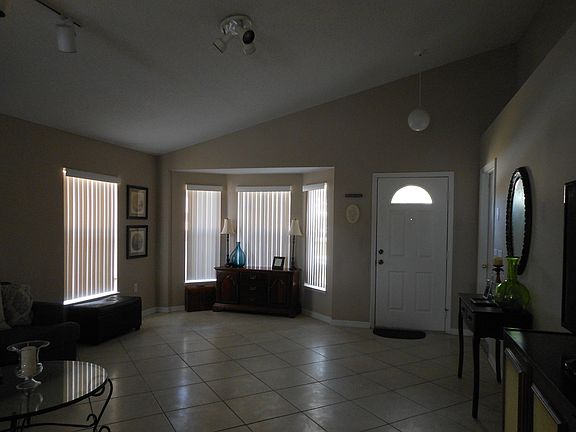 2nd image of 10318 Kalega Chase Ct