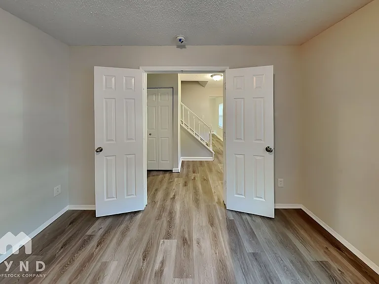 6301 Ivory Palm Dr — Photo 10
