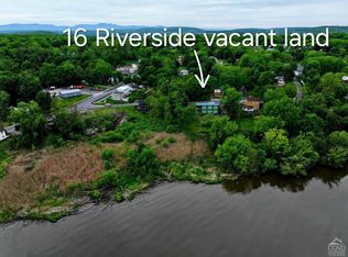 16 Riverside Ave, Coxsackie, NY 12051