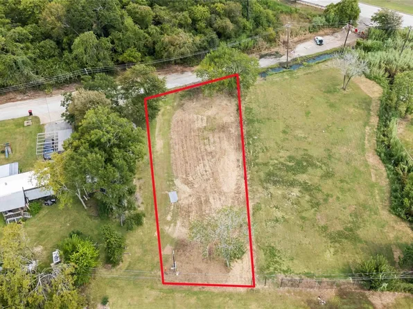 Durrain Ferry Rd, Baytown, TX 77520
