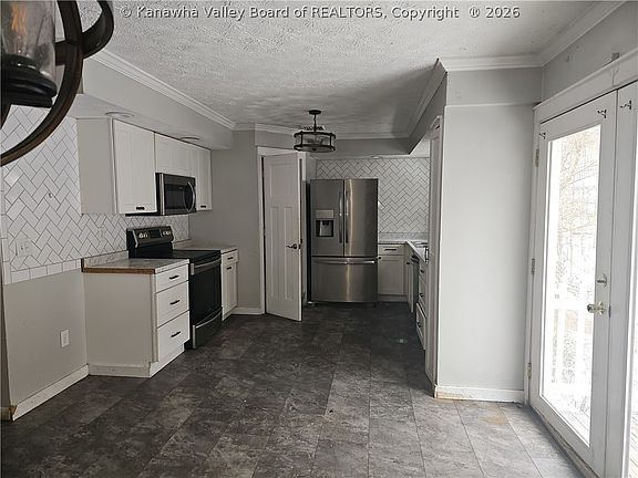 5th image of 234 Daystar Rd