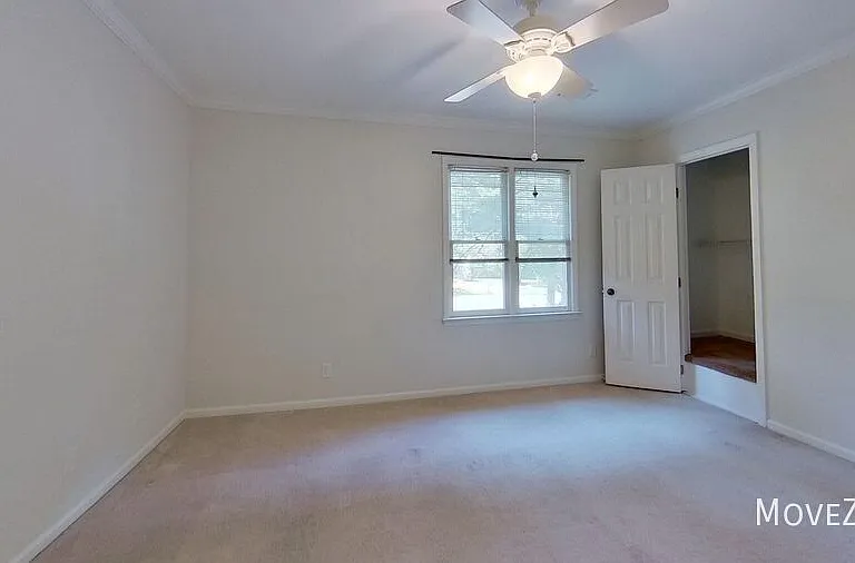 5622 Darrow Dr — Photo 33