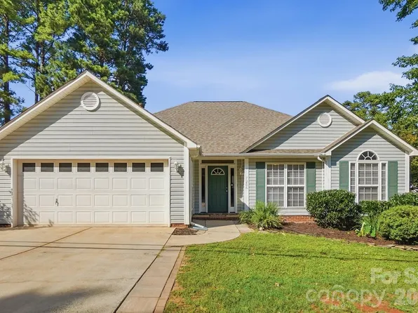 7206 Rock Island Rd, Charlotte, NC 28278
