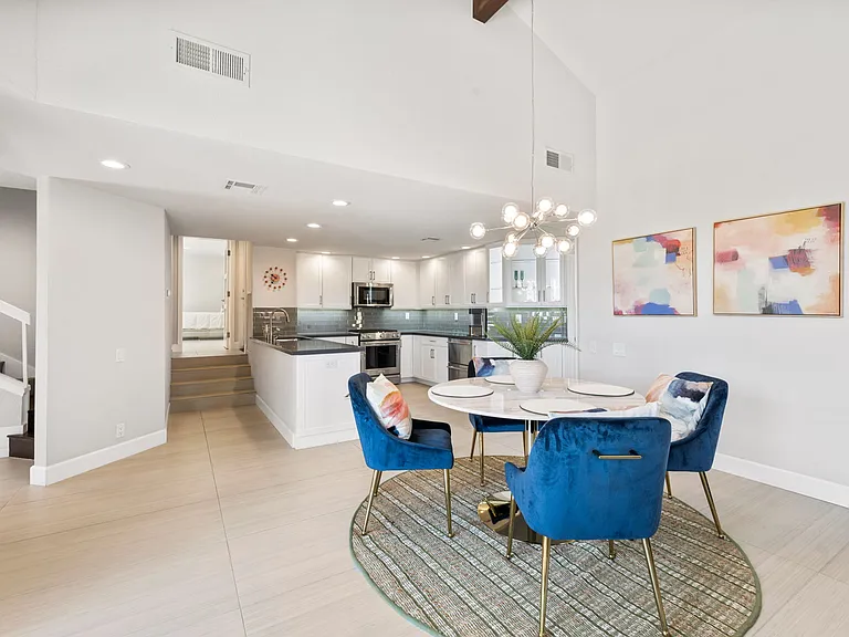 49069 Mariposa Dr — Photo 12
