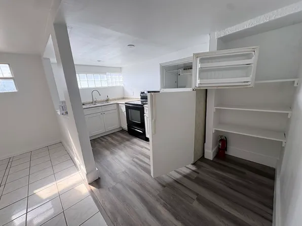 807 S Grandview Ave, Daytona Beach, FL 32118