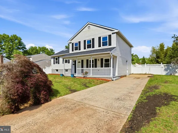 8487 Kirby St, Manassas, VA 20110