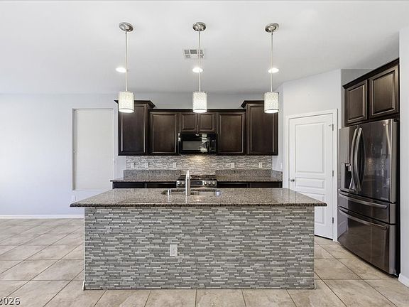 3rd image of 6990 Florido Rd