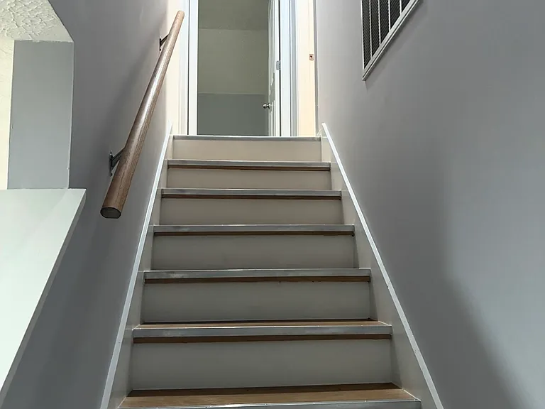1430 Amal Dr — Photo 12