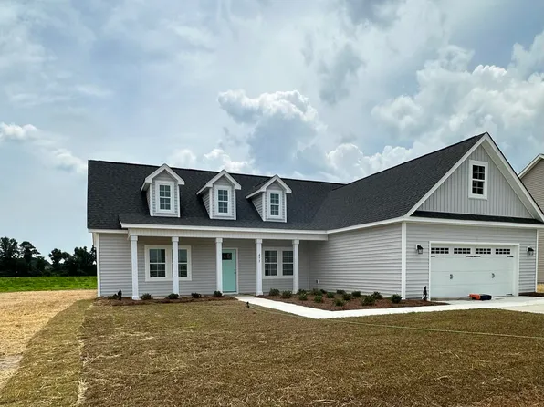 455 Stella Road, Stella, NC 28582