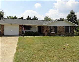 1st image of 3113 Balfour Dr
