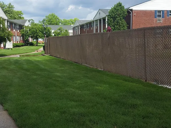 38 Woodedge Ave APT 2, Edison, NJ 08817