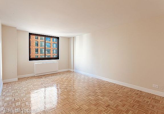 4th image of 182 E 95th St APT 22J