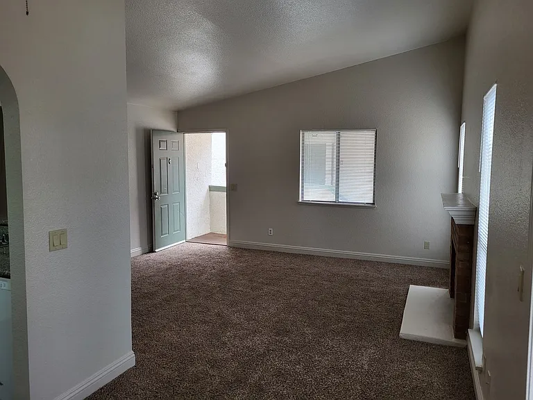 1412 Bass Dr #D — Photo 15