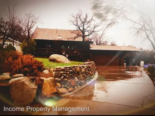 2 Grove Park Way, Kernville, CA 93238