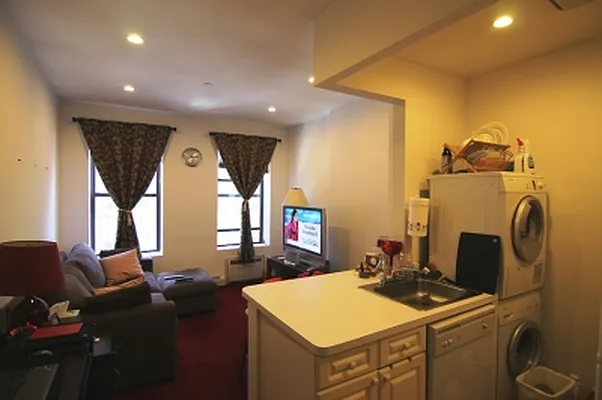 Rented by Citi Habitats | media 18