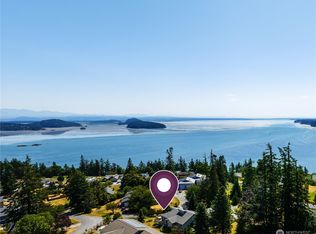 505 SE Grandview Dr, Oak Harbor, WA 98277