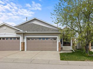 139 SE Hidden Valley Grn NW, Calgary, AB T3A5L8