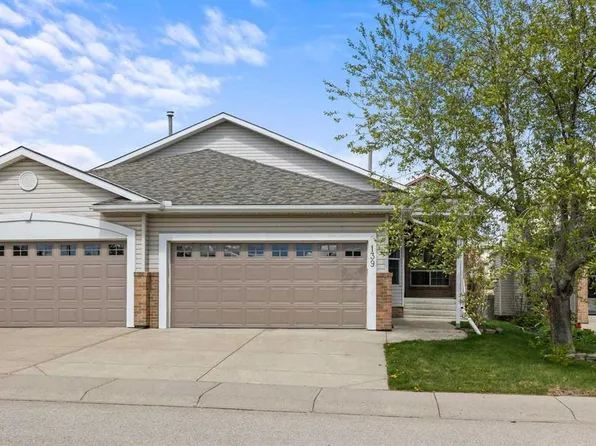 139 SE Hidden Valley Grn NW, Calgary, AB T3A 5L8