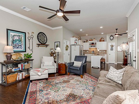 5th image of 14441 Tanya Dr