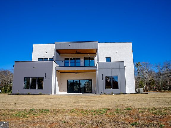 2nd image of 360 Campground Rd