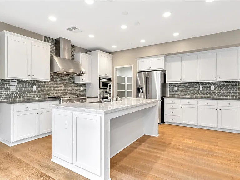 3086 Via Siena Pl — Photo 13