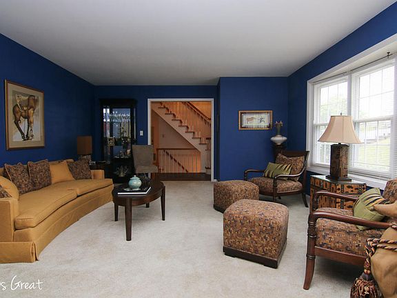 5th image of 3663 Grandview Ave NW