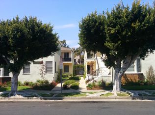 5647 San Vicente Blvd #1/2, Los Angeles, CA 90019