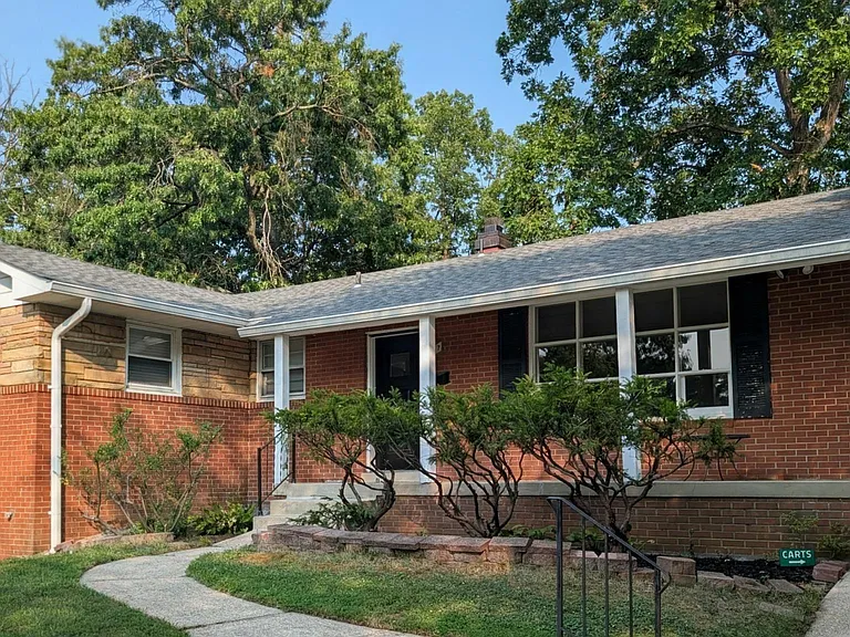 9017 Saint Andrews Pl — Photo 1