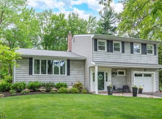 167 Crane Cir, New Providence, NJ 07974