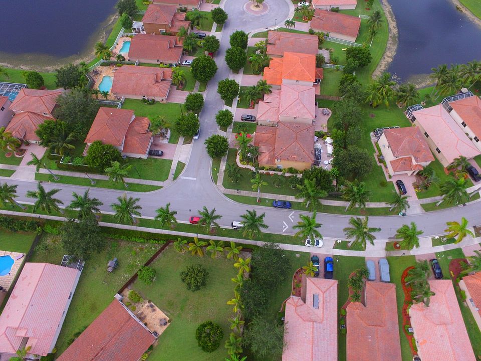 2nd image of 4320 Banyan Trails Dr